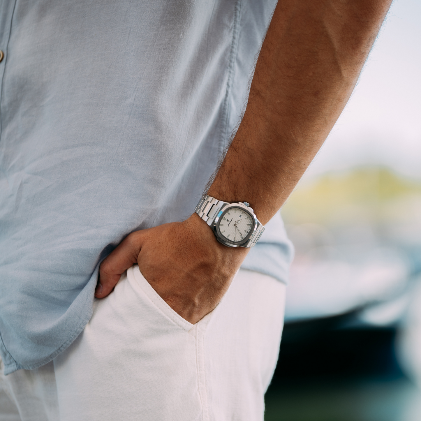 Luxury Nautilus Hugo Watch – Limited Time Deal